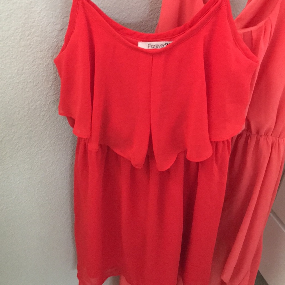Summer dresses - Picture 2 of 4